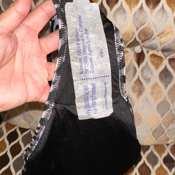 Victorias Secret Swim 2 pieces - Picture 7 of 7